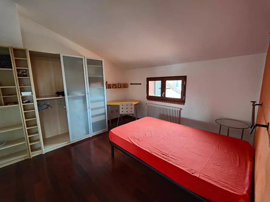 Immagine 15 di Villa in vendita  a Castelnuovo Magra