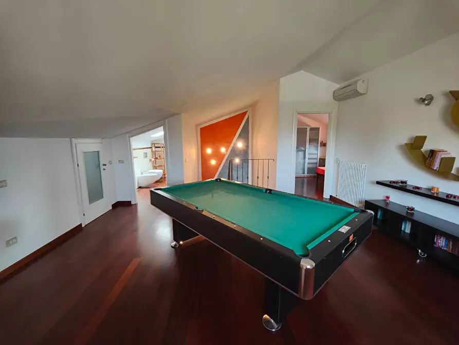 Immagine 13 di Villa in vendita  a Castelnuovo Magra