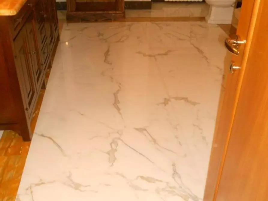 Immagine 73 di Villa in vendita  a Castelnuovo Magra