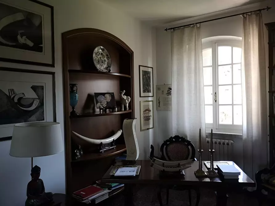 Immagine 30 di Villa in vendita  a Castelnuovo Magra