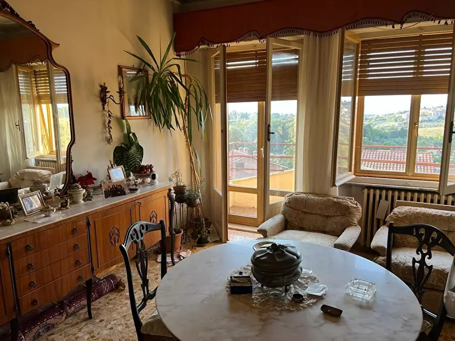 Immagine 28 di Appartamento in vendita  a Siena