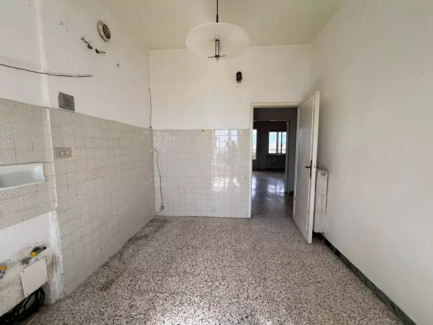 Immagine 2 di Appartamento in vendita  a Siena