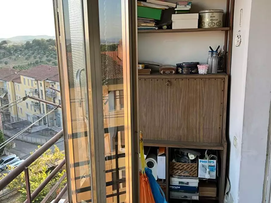 Immagine 21 di Appartamento in vendita  a Siena