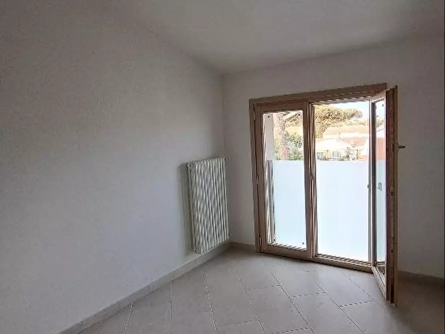 Immagine 10 di Appartamento in vendita  a Pisa