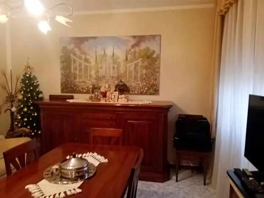 Immagine 6 di Villetta a schiera in vendita  a Licciana Nardi