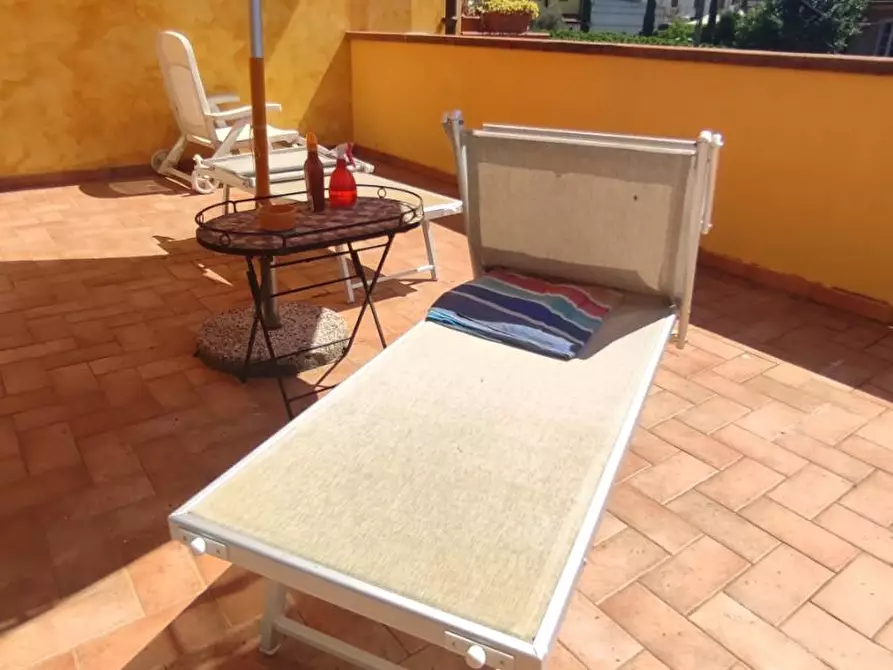 Immagine 15 di Casa bifamiliare in vendita  a Castelnuovo Magra