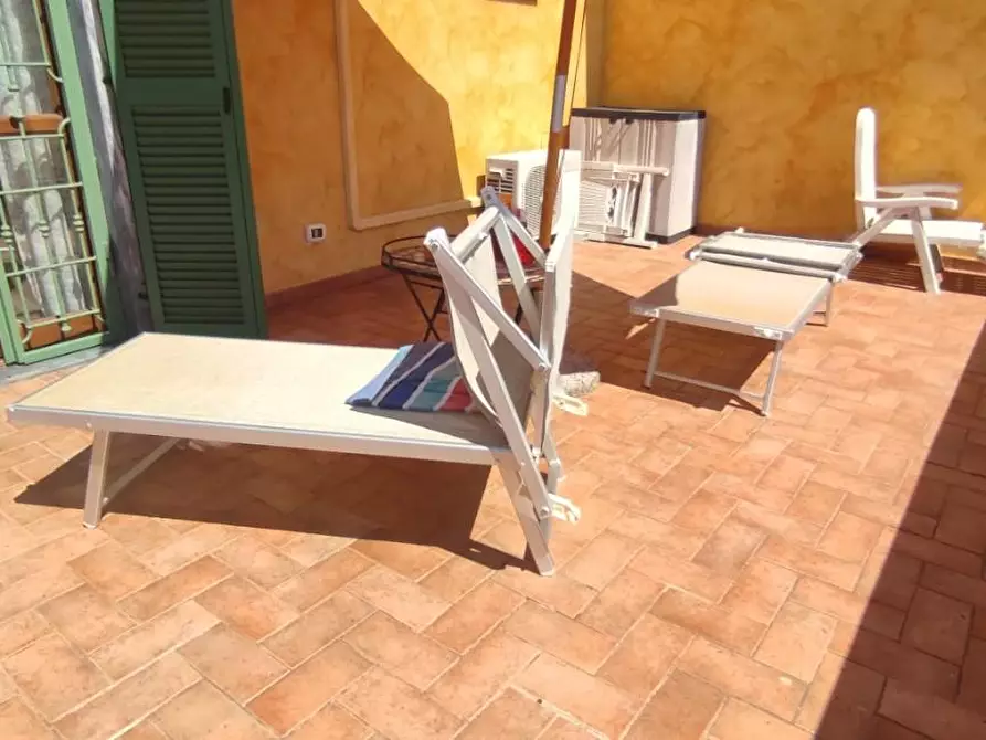 Immagine 16 di Casa bifamiliare in vendita  a Castelnuovo Magra