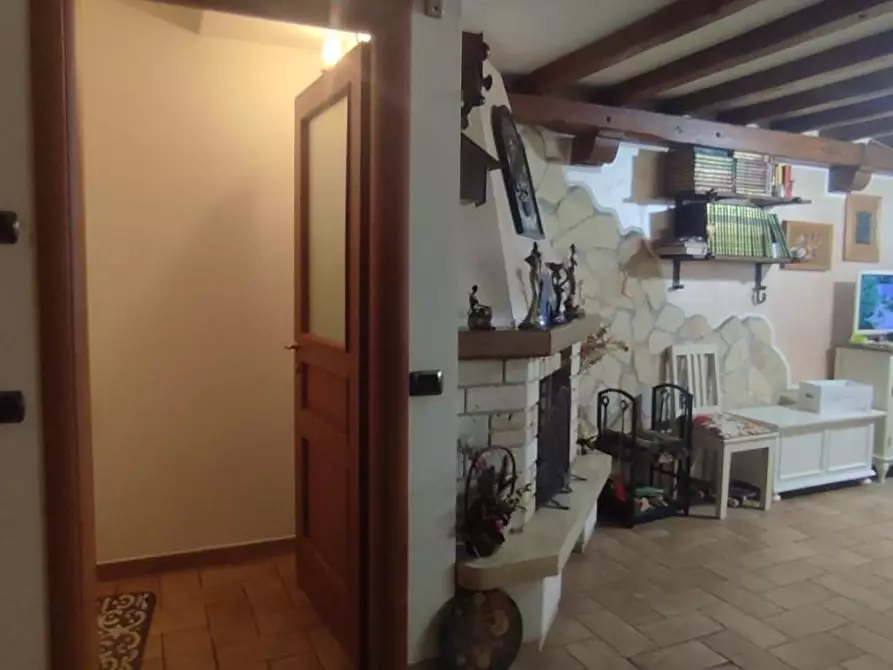 Immagine 19 di Casa bifamiliare in vendita  a Castelnuovo Magra