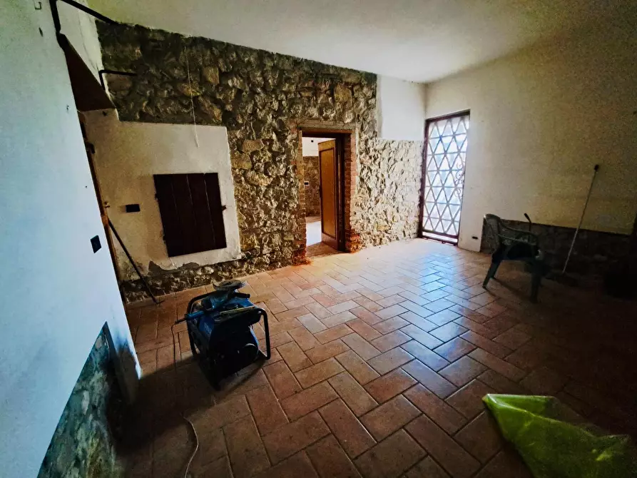 Immagine 6 di Villa in vendita  a Viareggio