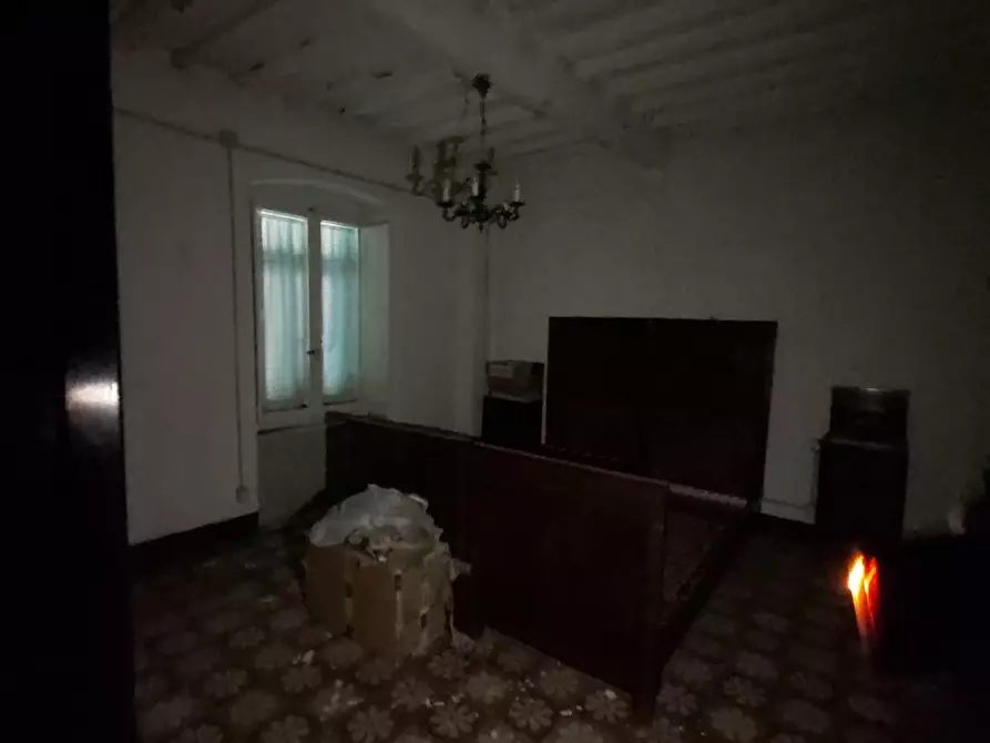 Immagine 71 di Casa semindipendente in vendita  a Carrara
