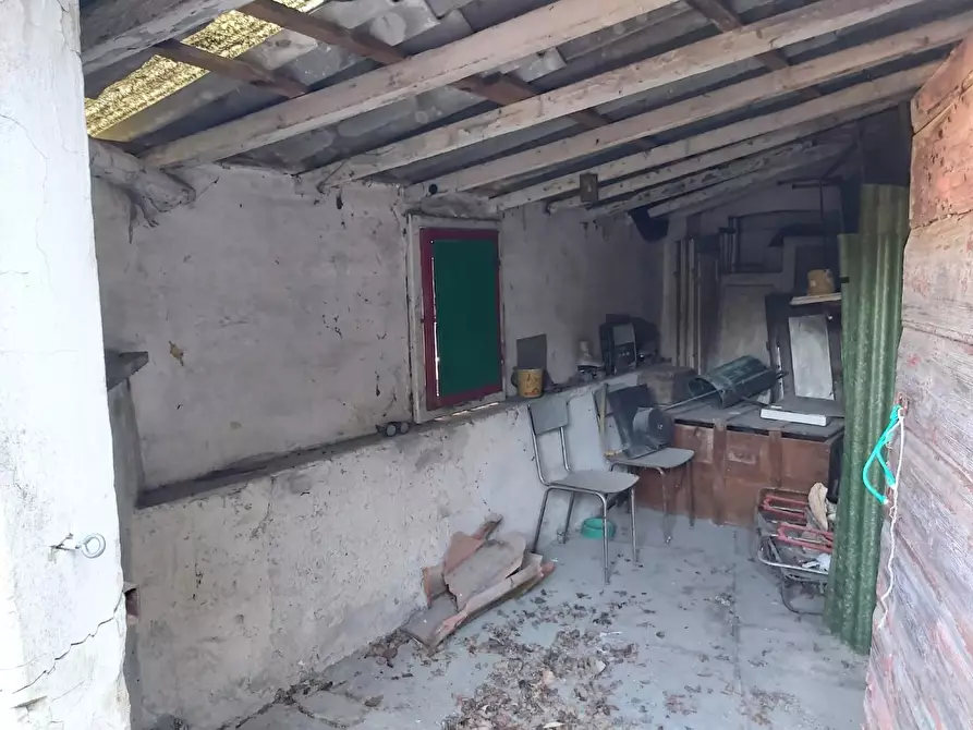 Immagine 60 di Casa semindipendente in vendita  a Carrara