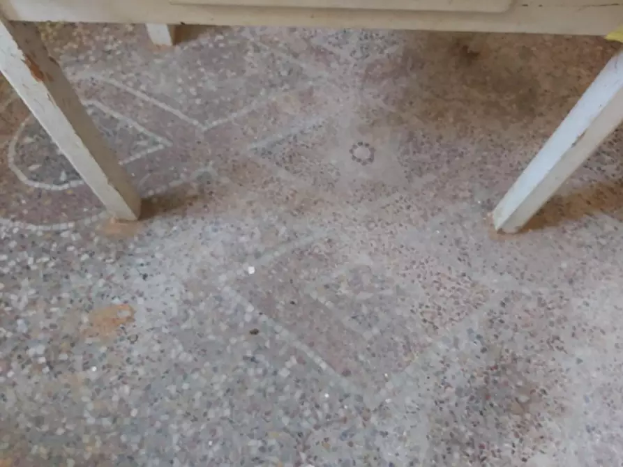 Immagine 53 di Casa semindipendente in vendita  a Carrara