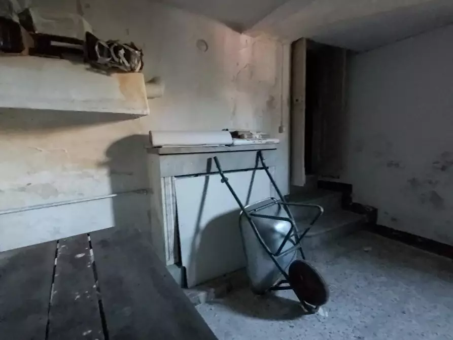 Immagine 72 di Casa semindipendente in vendita  a Carrara