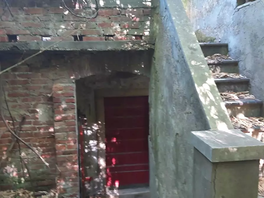 Immagine 59 di Casa semindipendente in vendita  a Carrara