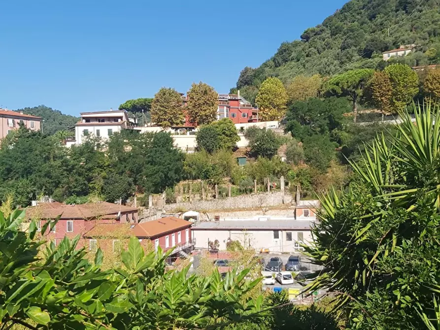 Immagine 83 di Casa semindipendente in vendita  a Carrara