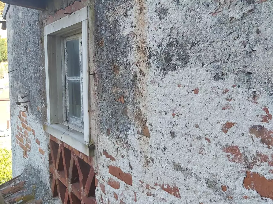 Immagine 51 di Casa semindipendente in vendita  a Carrara