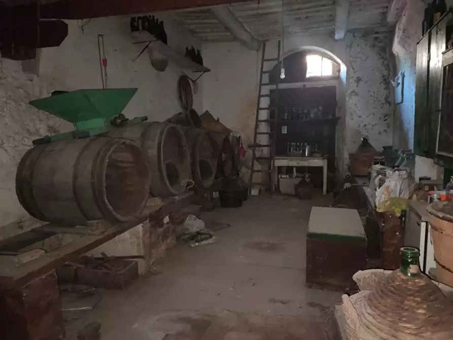 Immagine 4 di Casa semindipendente in vendita  a Carrara