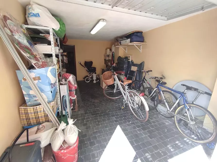 Immagine 17 di Appartamento in vendita  a Ameglia