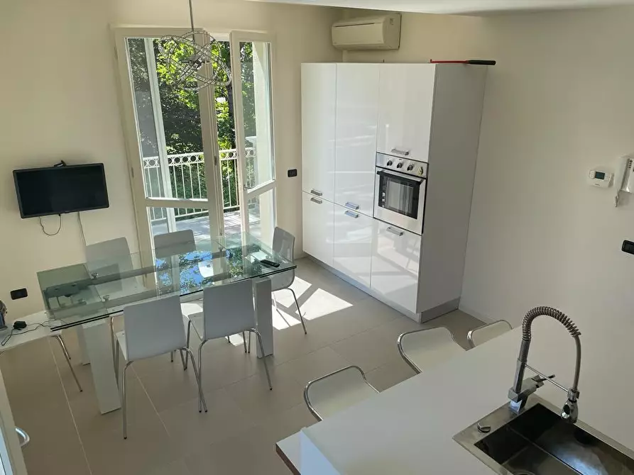 Immagine 29 di Casa semindipendente in vendita  a Montignoso