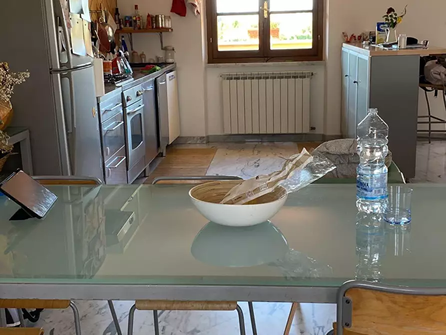 Immagine 23 di Villa in vendita  a Carrara