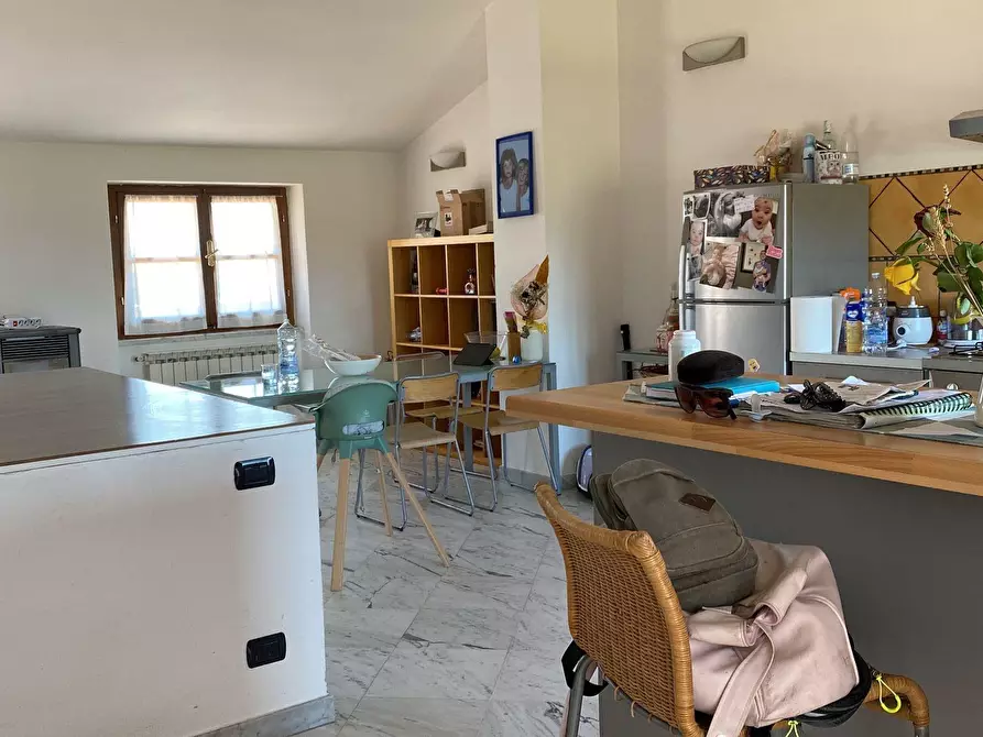 Immagine 25 di Villa in vendita  a Carrara