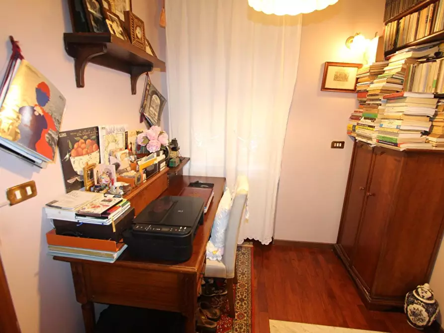 Immagine 11 di Casa semindipendente in vendita  a Sarzana