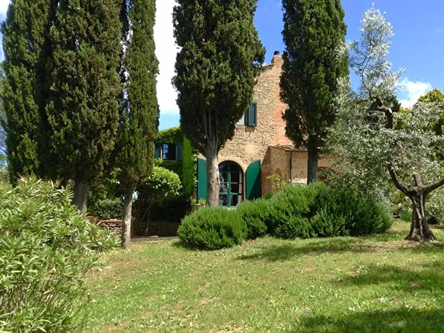 Immagine 19 di Casa colonica in vendita  a Guardistallo