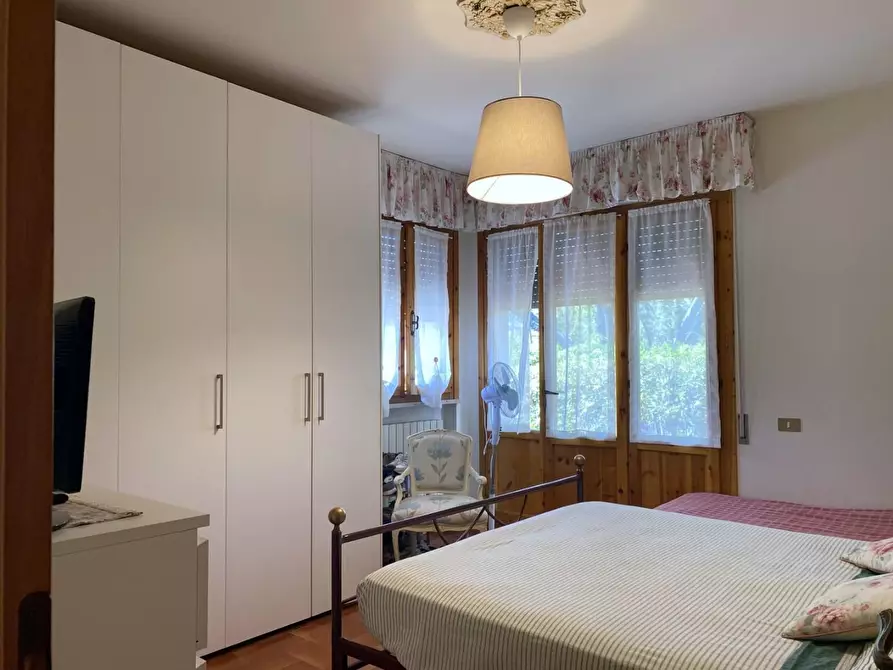 Immagine 10 di Appartamento in affitto  a Camaiore