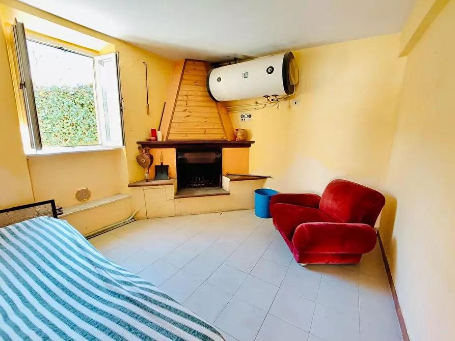 Immagine 6 di Villetta a schiera in vendita  a Massarosa