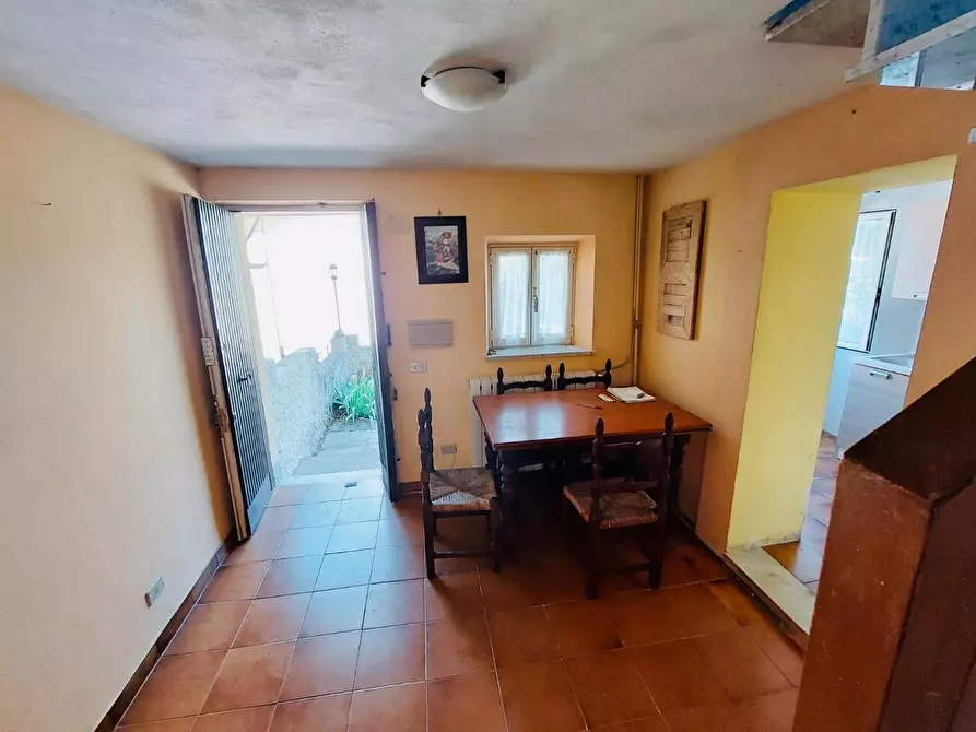 Immagine 5 di Villetta a schiera in vendita  a Massarosa