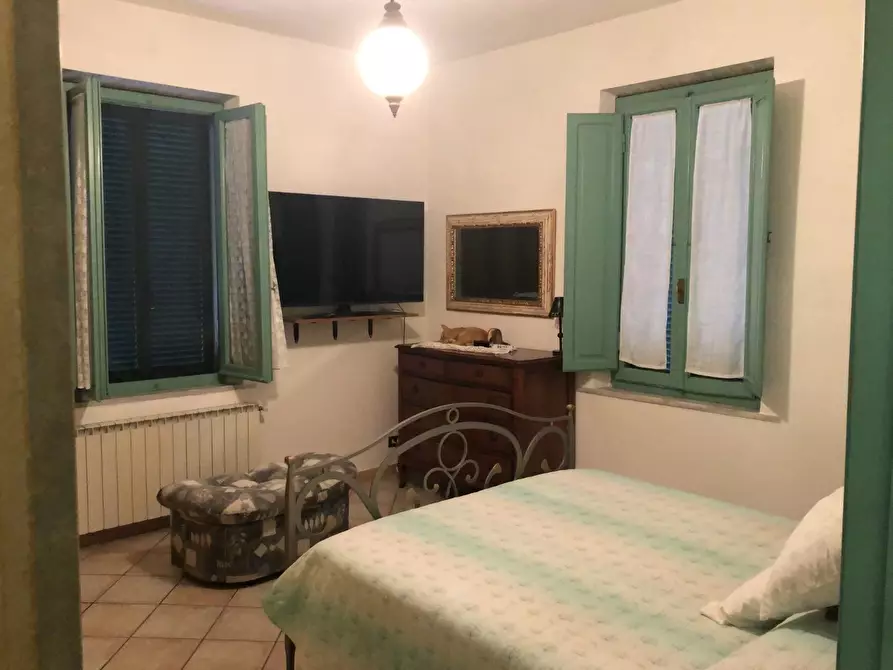 Immagine 7 di Casa indipendente in vendita  a Massa