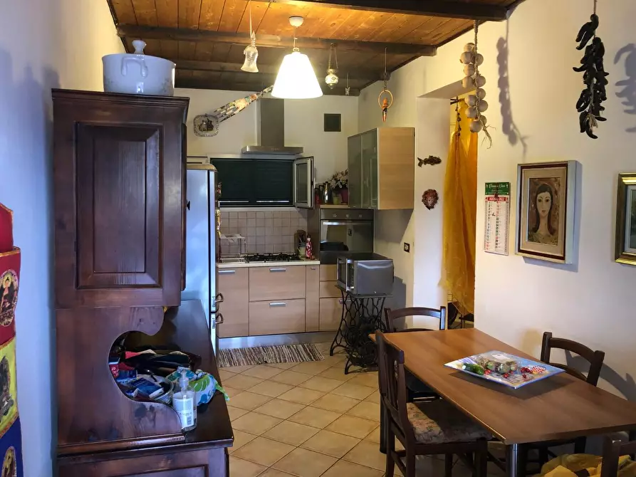 Immagine 9 di Casa indipendente in vendita  a Massa