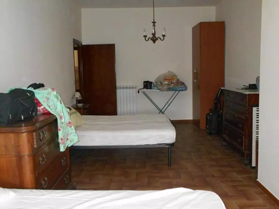 Immagine 18 di Casa colonica in vendita  a Collesalvetti