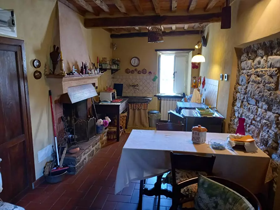 Immagine 9 di Terratetto in vendita  a Lucca