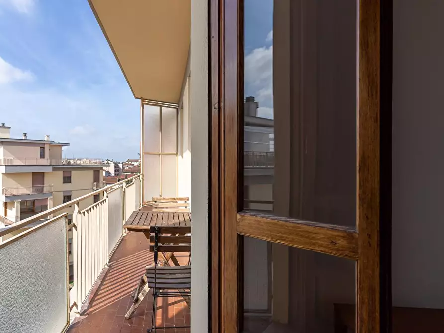 Immagine 21 di Appartamento in affitto  a Empoli