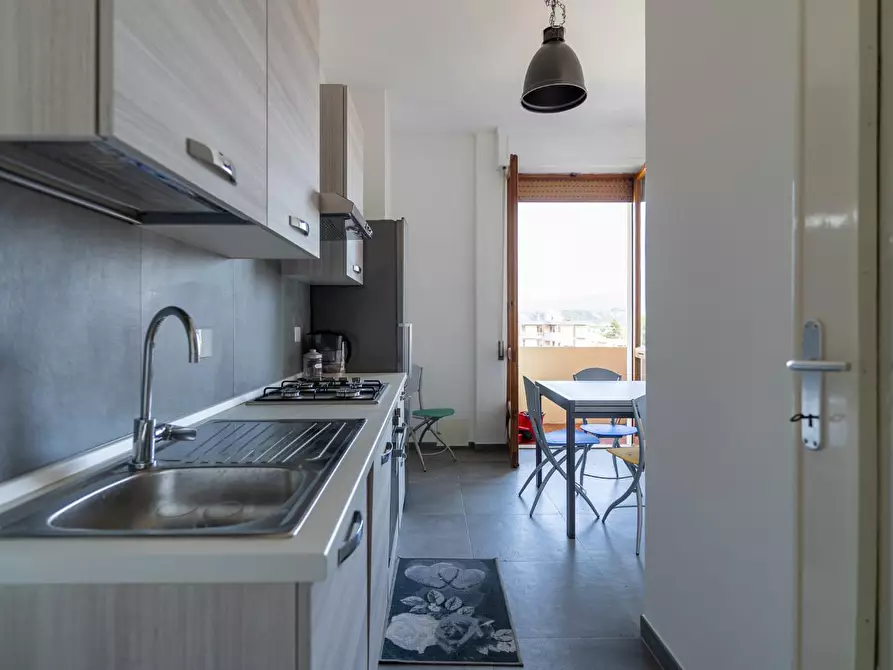 Immagine 14 di Appartamento in affitto  a Empoli