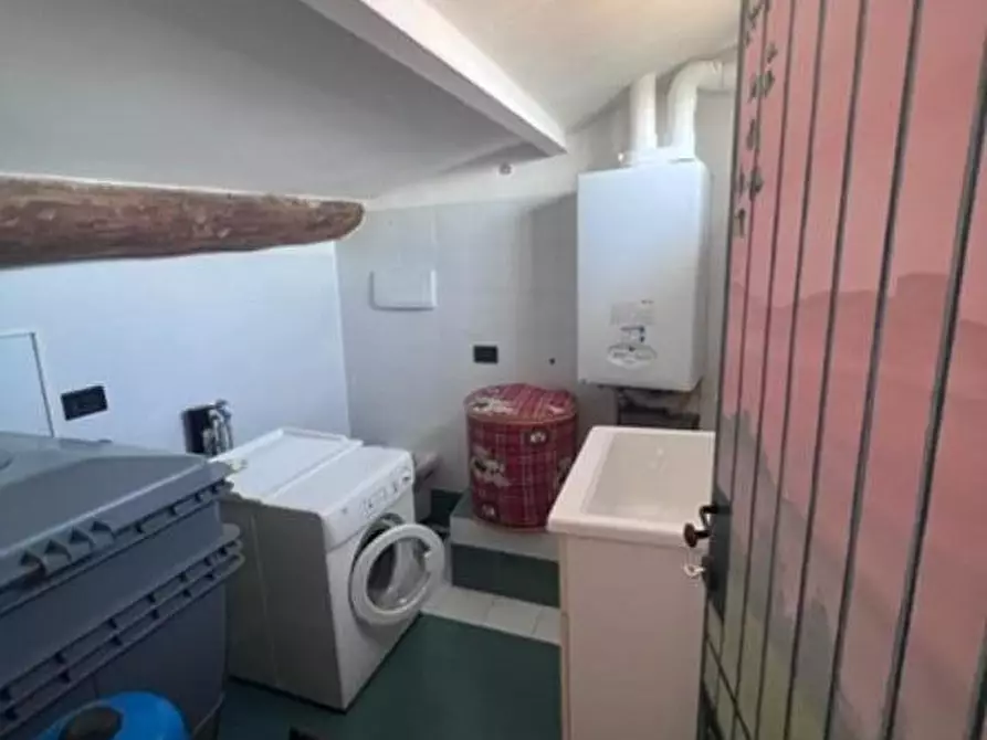 Immagine 9 di Appartamento in affitto  a Siena