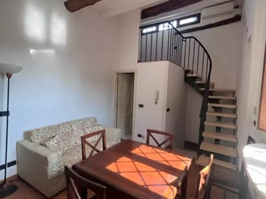 Immagine 8 di Appartamento in affitto  a Siena