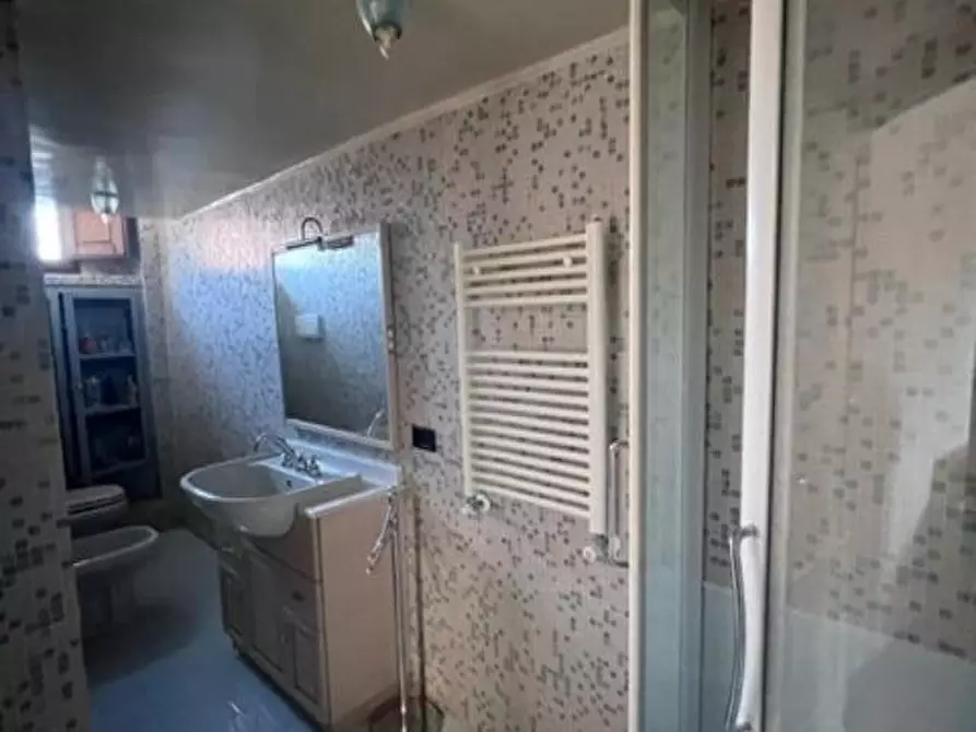 Immagine 19 di Appartamento in affitto  a Siena