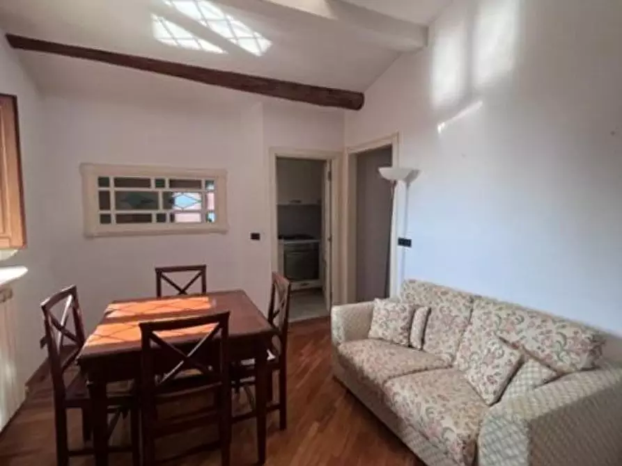 Immagine 2 di Appartamento in affitto  a Siena