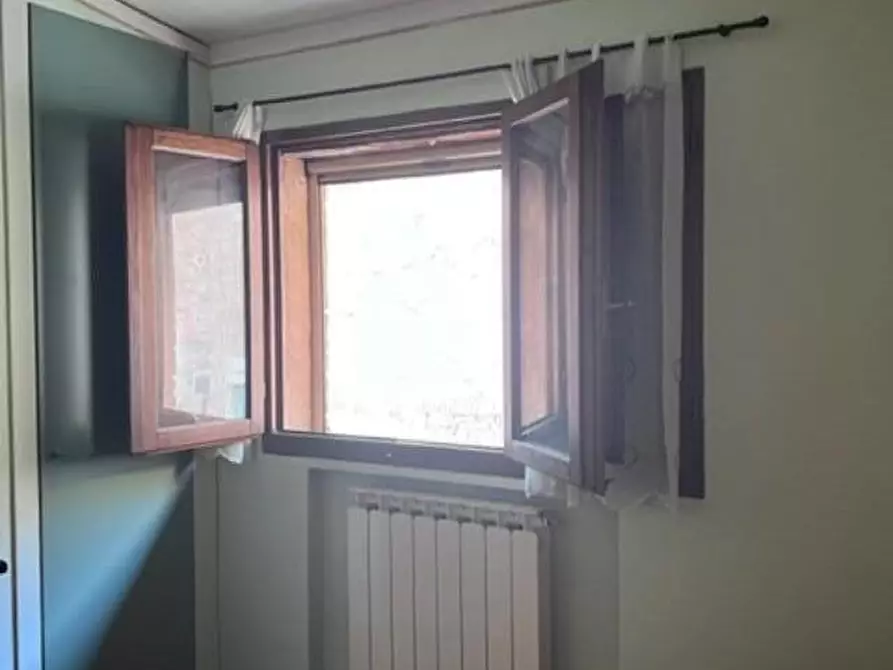 Immagine 15 di Appartamento in affitto  a Siena