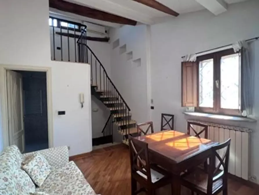 Immagine 4 di Appartamento in affitto  a Siena