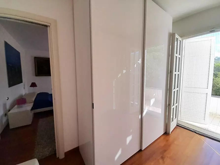 Immagine 30 di Villa in vendita  a Lucca