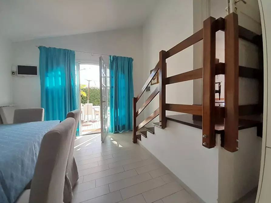 Immagine 13 di Villa in vendita  a Lucca