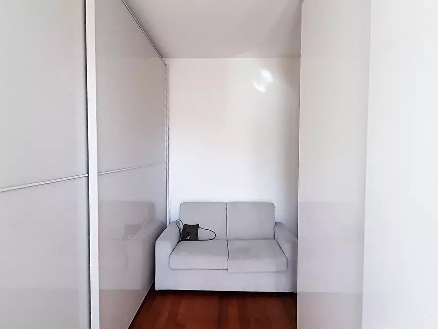 Immagine 29 di Villa in vendita  a Lucca