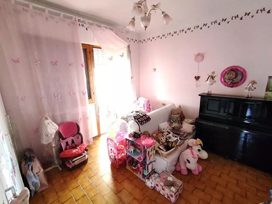 Immagine 12 di Appartamento in vendita  a Carrara