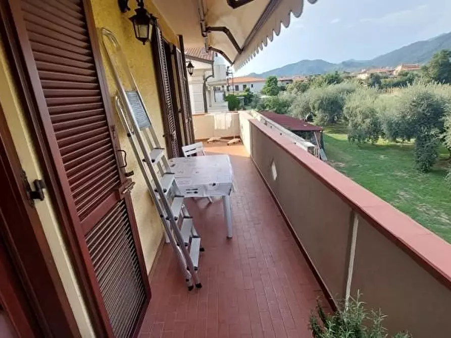 Immagine 13 di Appartamento in vendita  a Massa