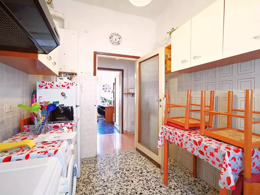 Immagine 6 di Appartamento in vendita  a Pisa