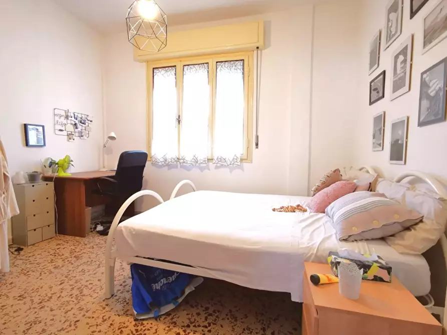 Immagine 9 di Appartamento in vendita  a Pisa