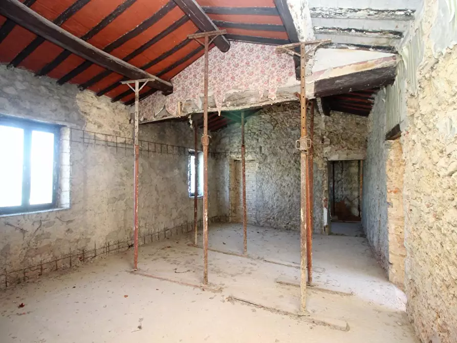 Immagine 13 di Porzione di casa in vendita  a Castelnuovo Berardenga